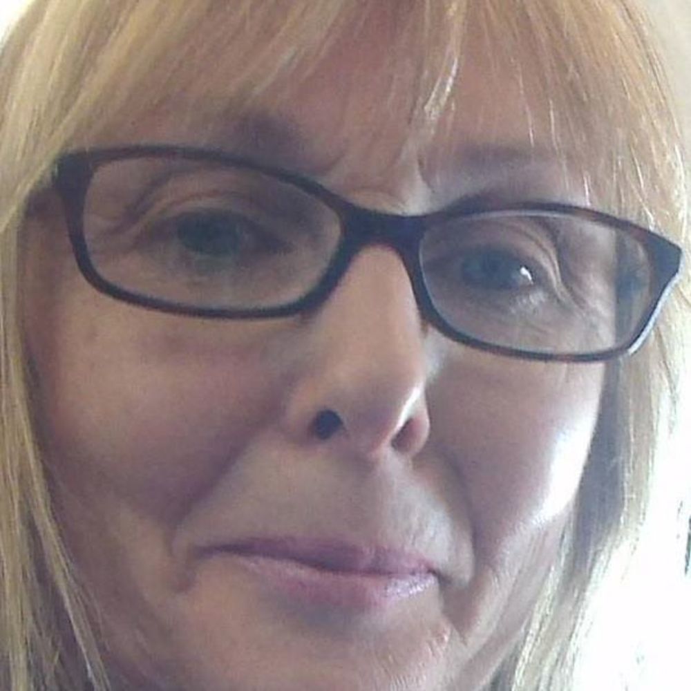 Meet your Posher, Denise